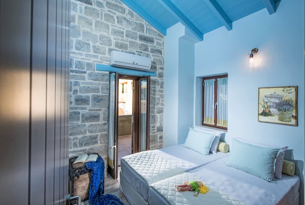 Phaistos Villas - Private Pool Luxury Retreats
