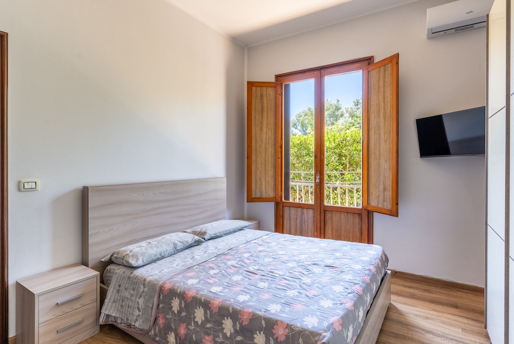Casa Matilde Vista Mare con Piscina by Wonderful Italy