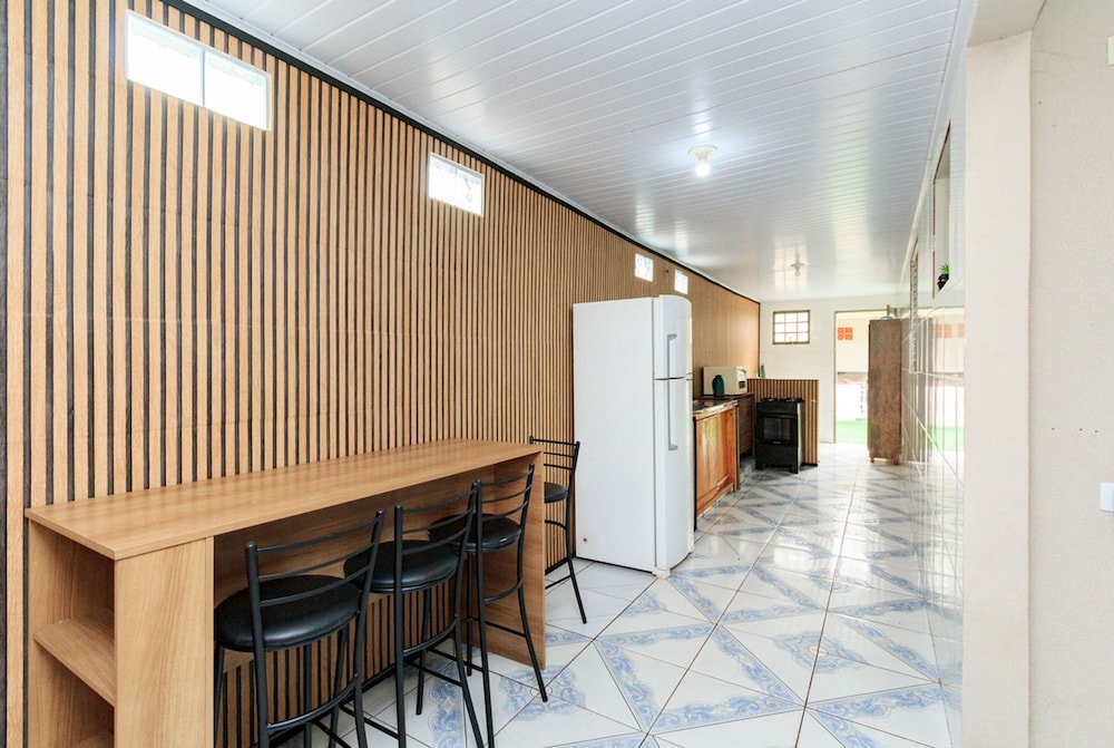 Casa com Wi-fi Jacuzzi Garagem e Petfriendly