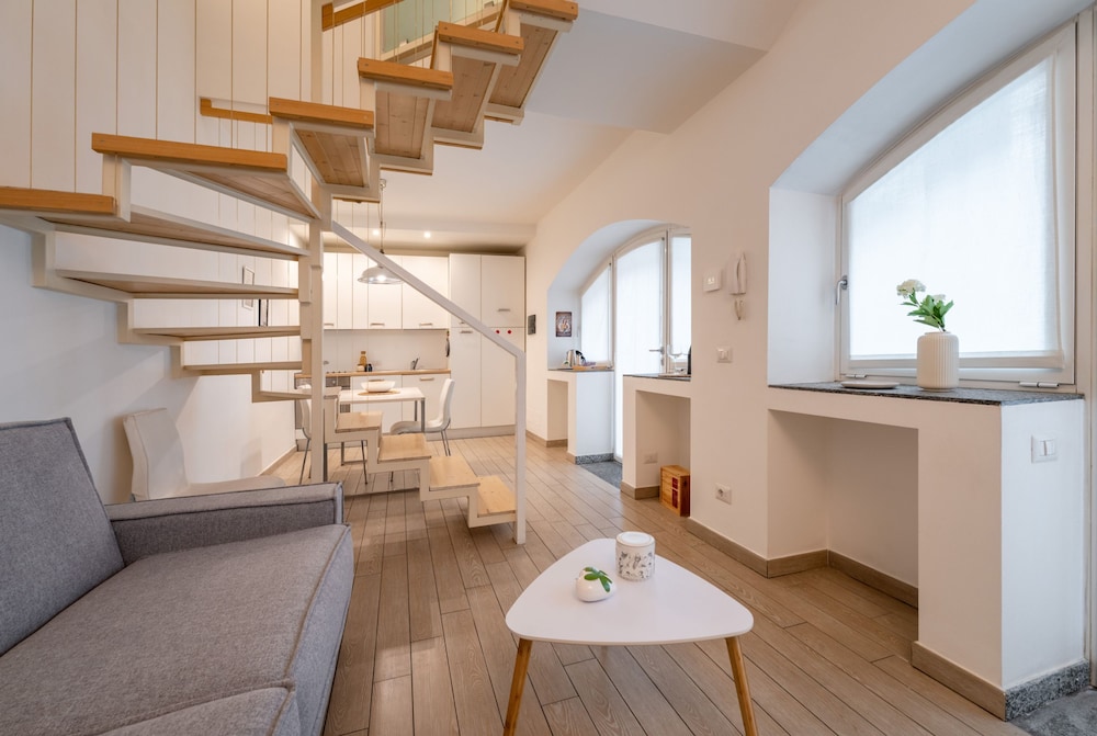Viale Lecco 105 by Wonderful Italy