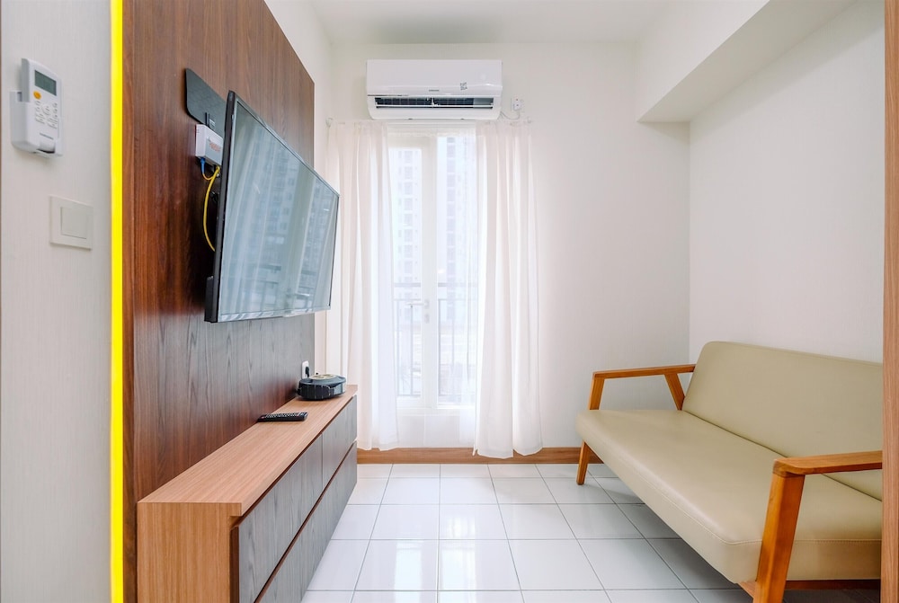 Tidy and Comfortable 2BR Podomoro Golf View Apartment