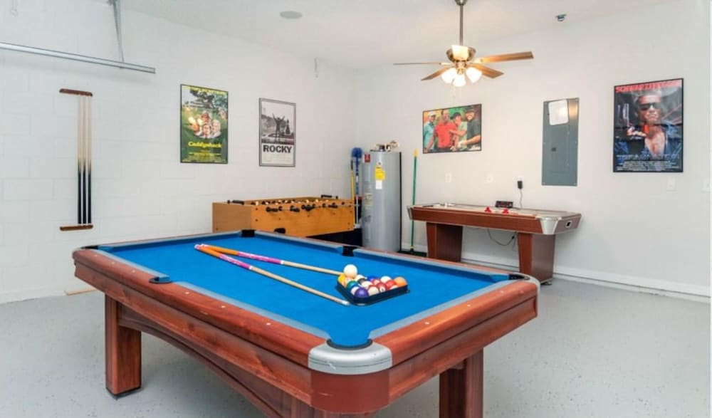 Emerald Island Getaway Sleeps 13