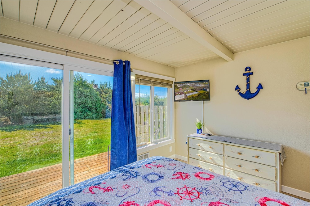 Clam Jam Condo in Ocean Shores