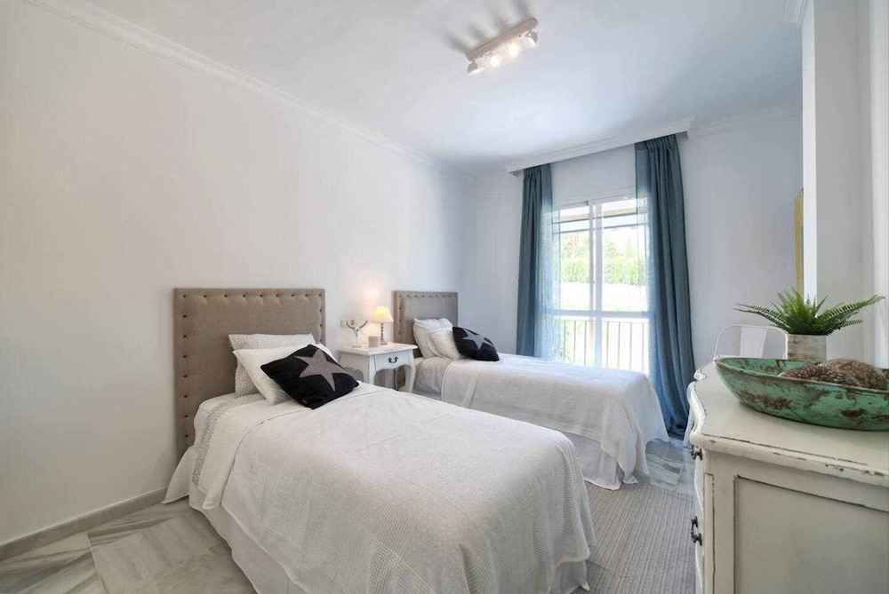 Senorio de Gonzaga Great 2 Bedroom Apartment