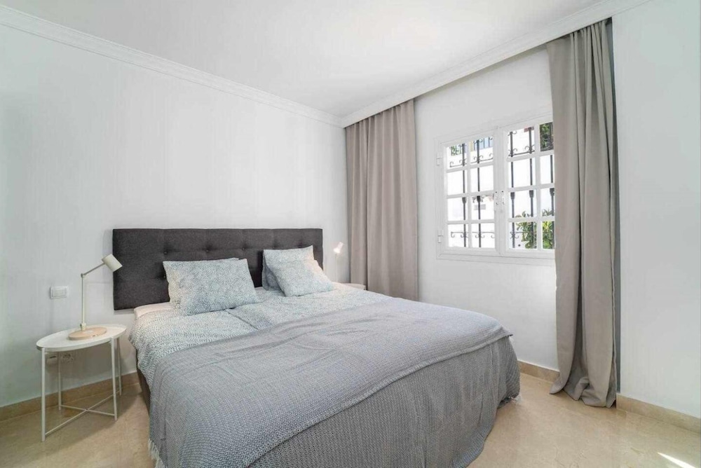 Aloha Pueblo Beautiful Apartment With Roof Terrace
