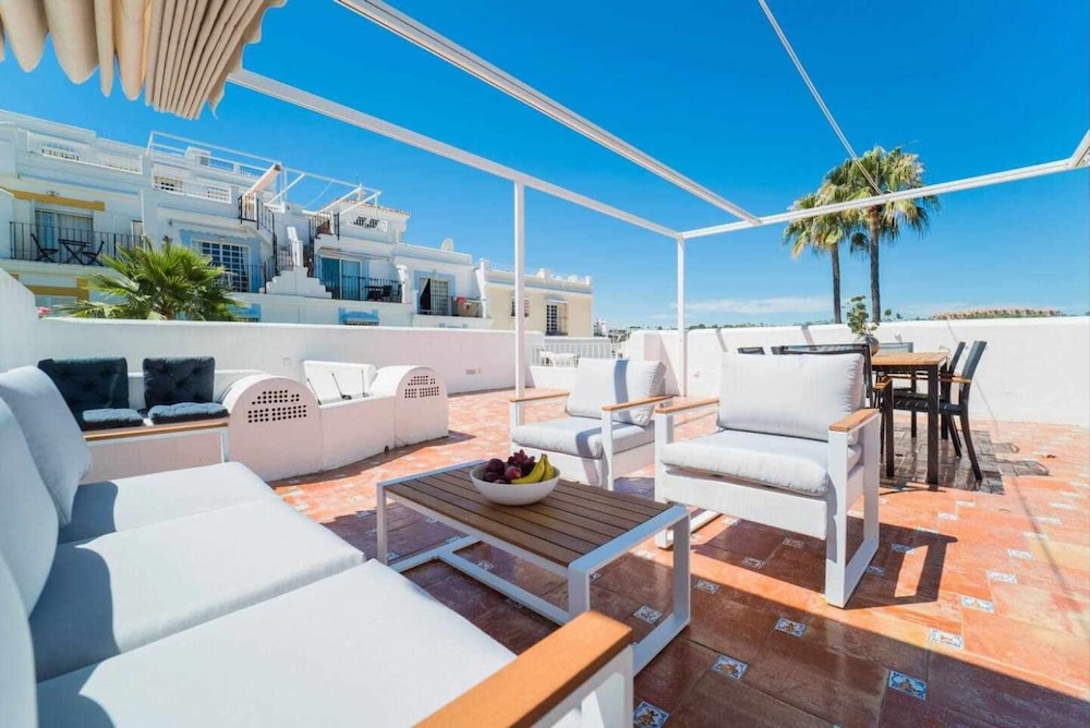 Aloha Pueblo Beautiful Apartment With Roof Terrace