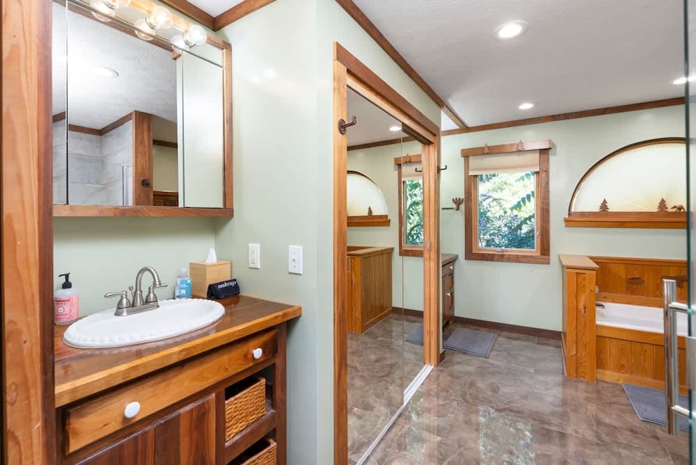 Love Afton Cabin - Family Home