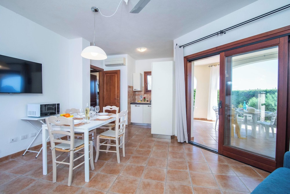 Sweet Home Tavolara