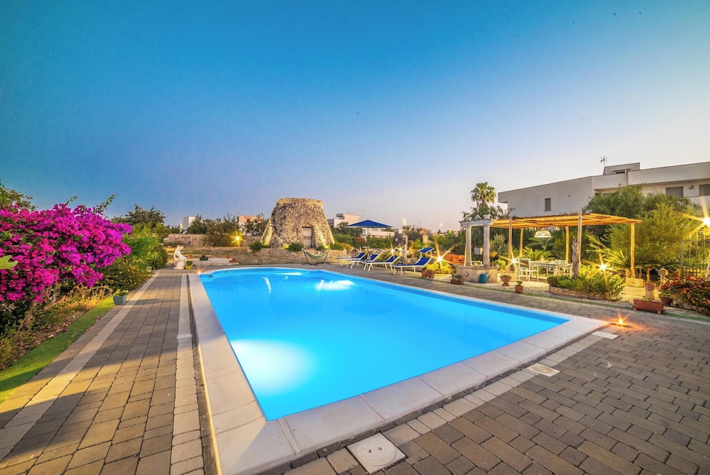 Tenuta Apollonio Pool & Relax