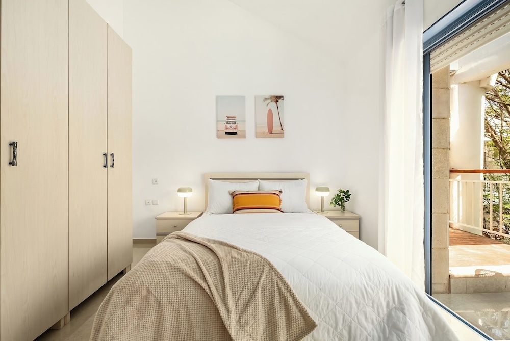 Royal Park Apt Resort by Sea N Rent