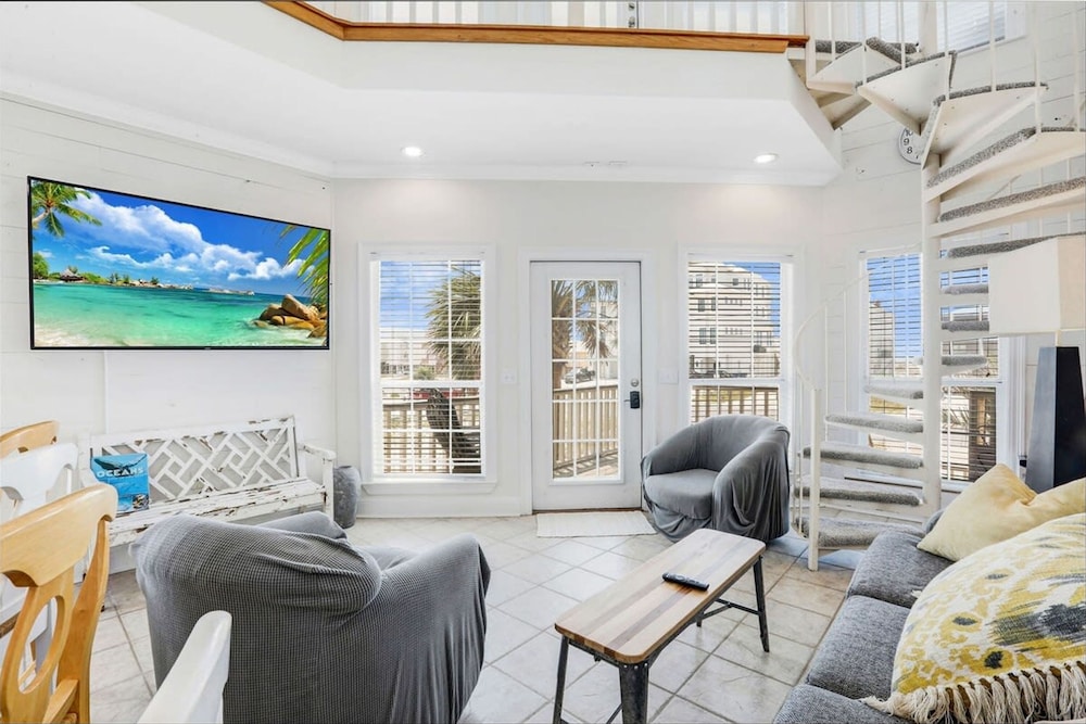 Camp David 4 4 Pool Beach Views Sleeps 16