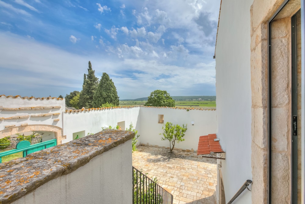 Annunziatella Apulian Farm Experience