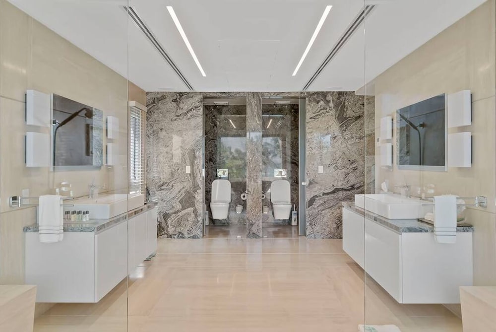 Architectural Oceanfront Masterpiece w Pool