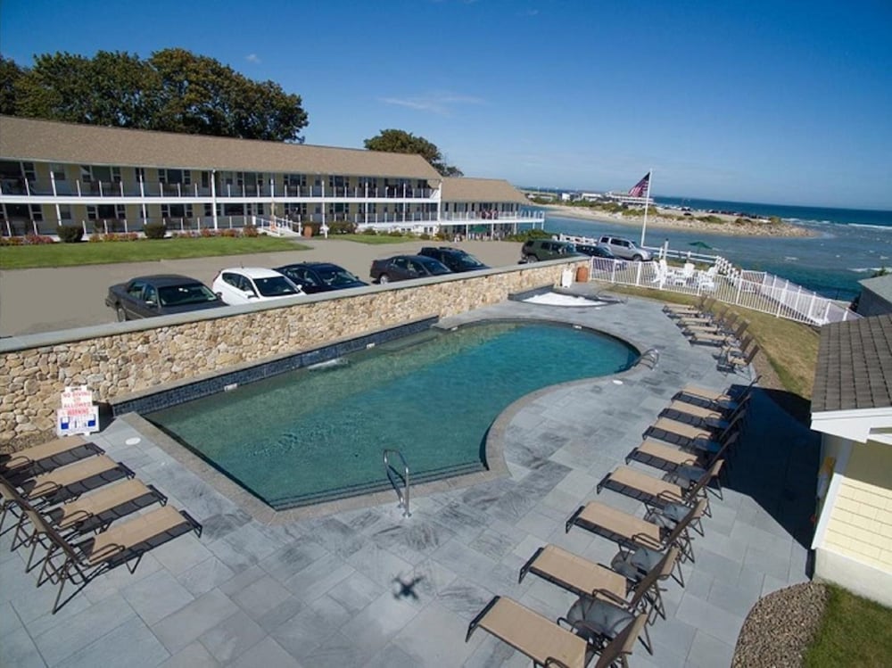 Inn at Sea Chambers view 2