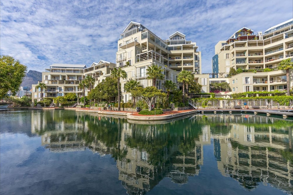 The Marina One Bedroom Exclusive Suite - 608