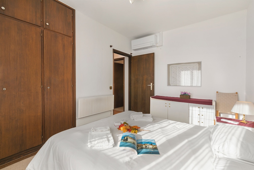 Castel In Aria Apartments