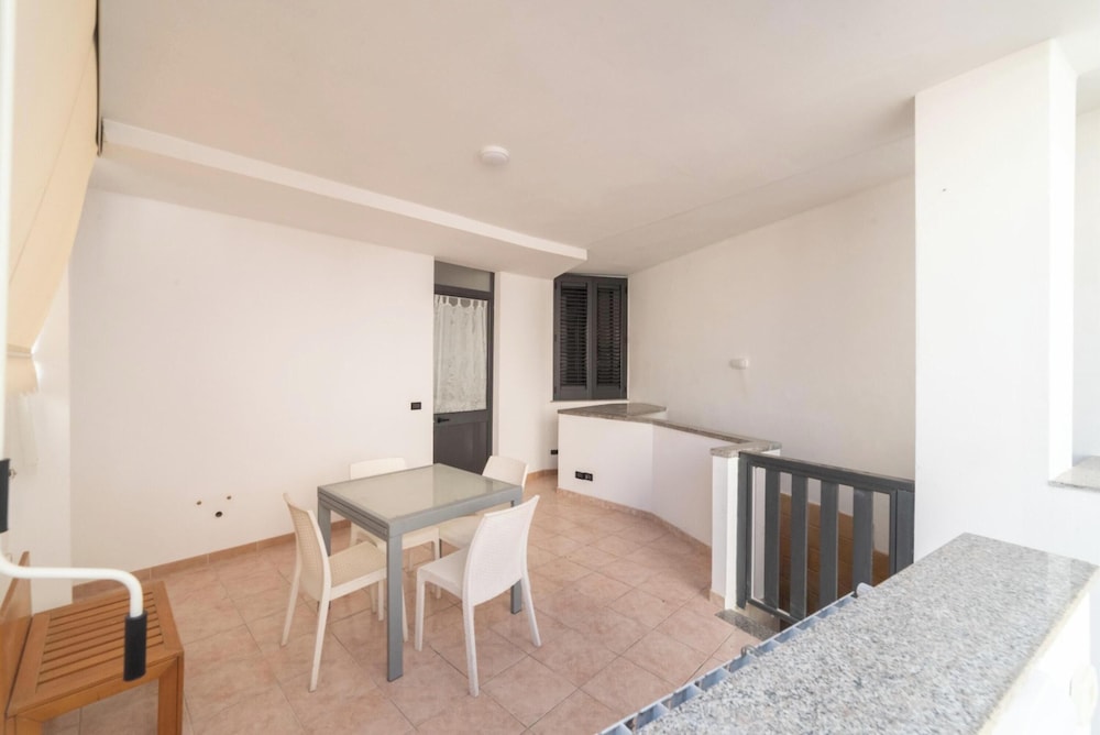 Casa Del Sol Levante Near The Sea