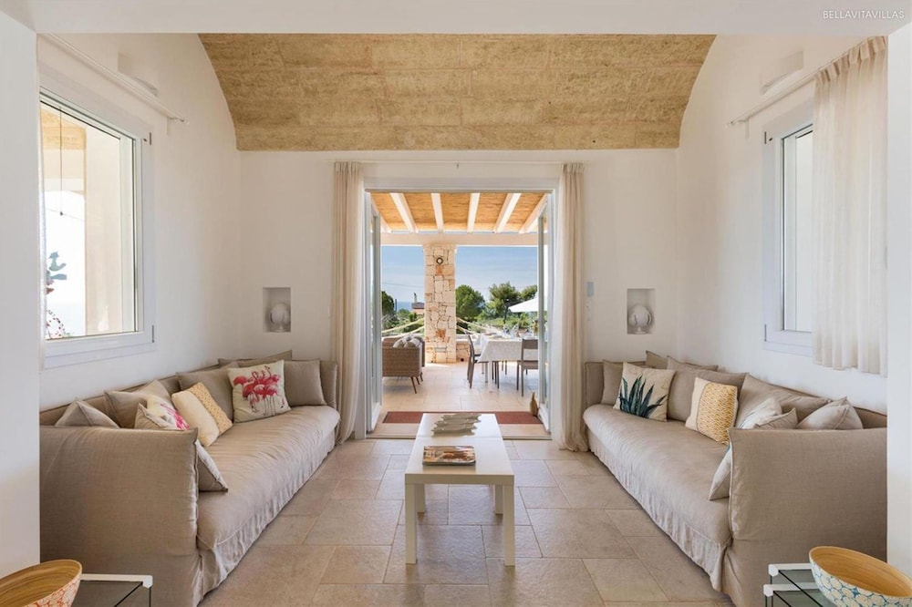 1311 Villa Tamerici in Morciano di Leuca view 3