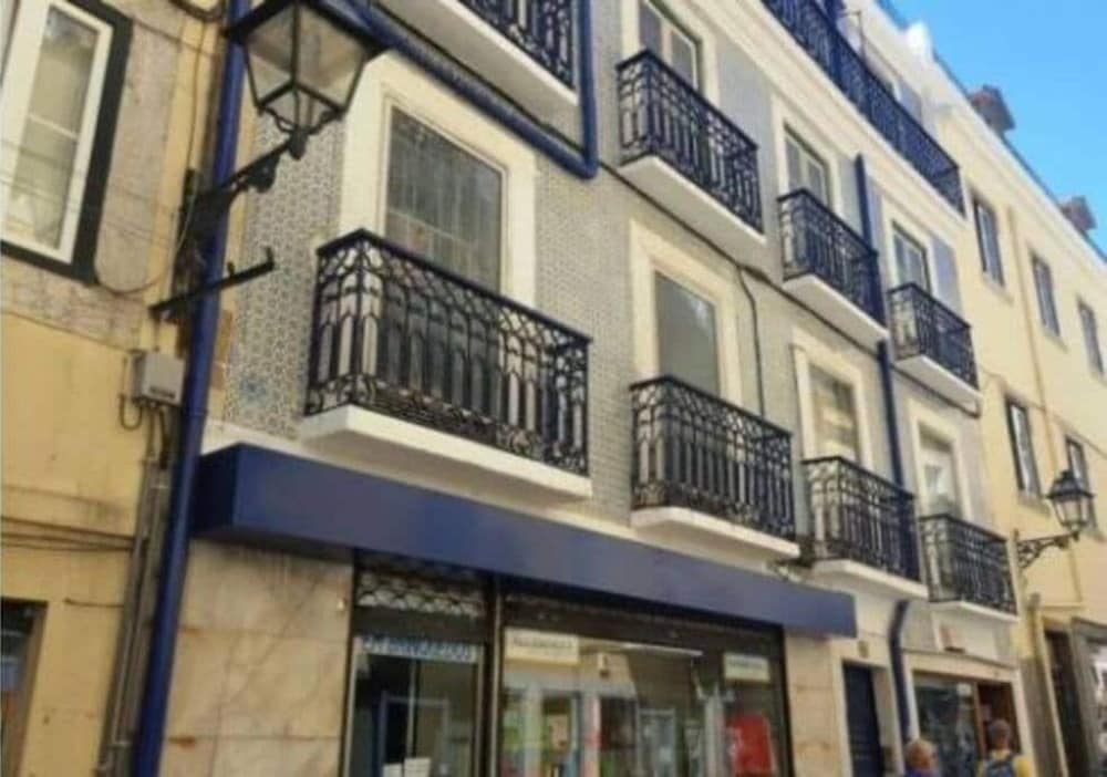 Historical Centre Terrace Aircon by LD Apartments