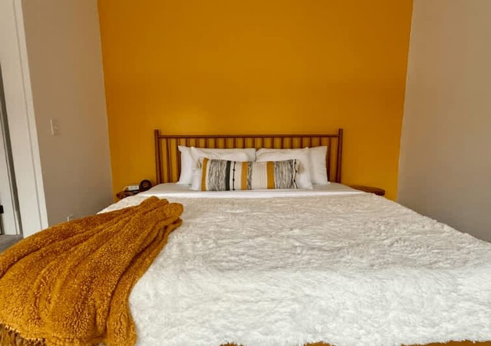 Short North Convention King Bed Free Parking