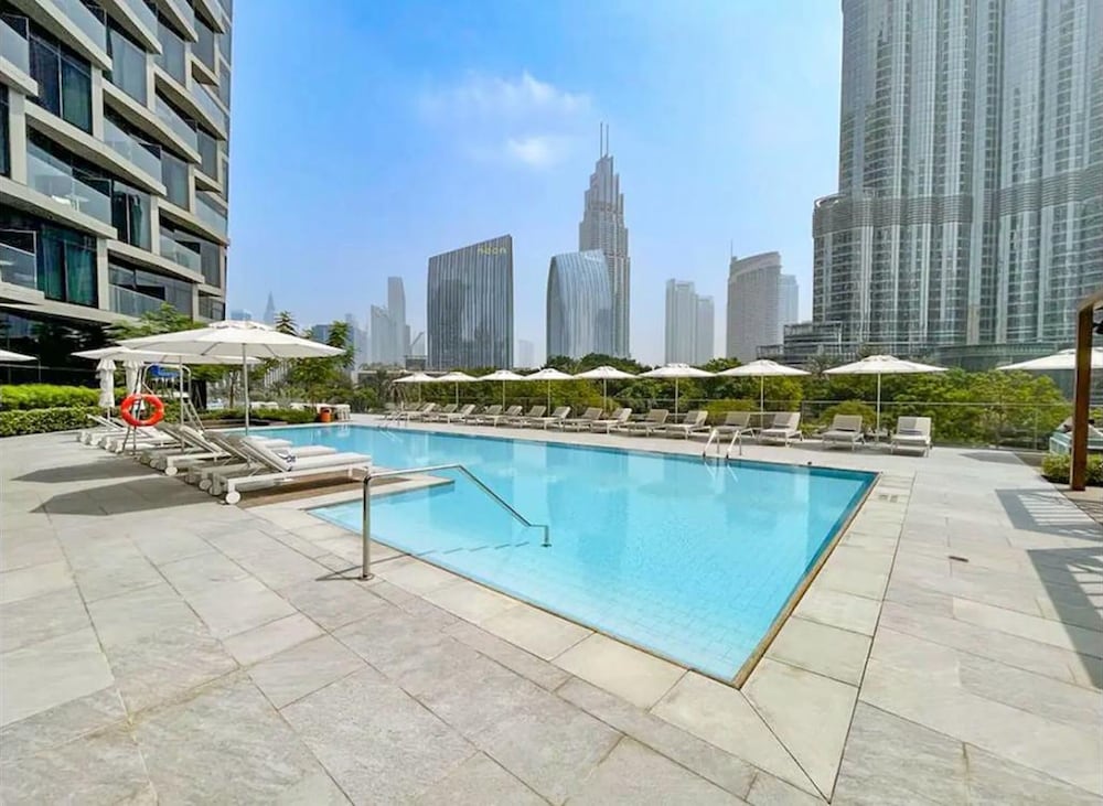 Deluxe 2BR Burj Khalifa & Fountain View