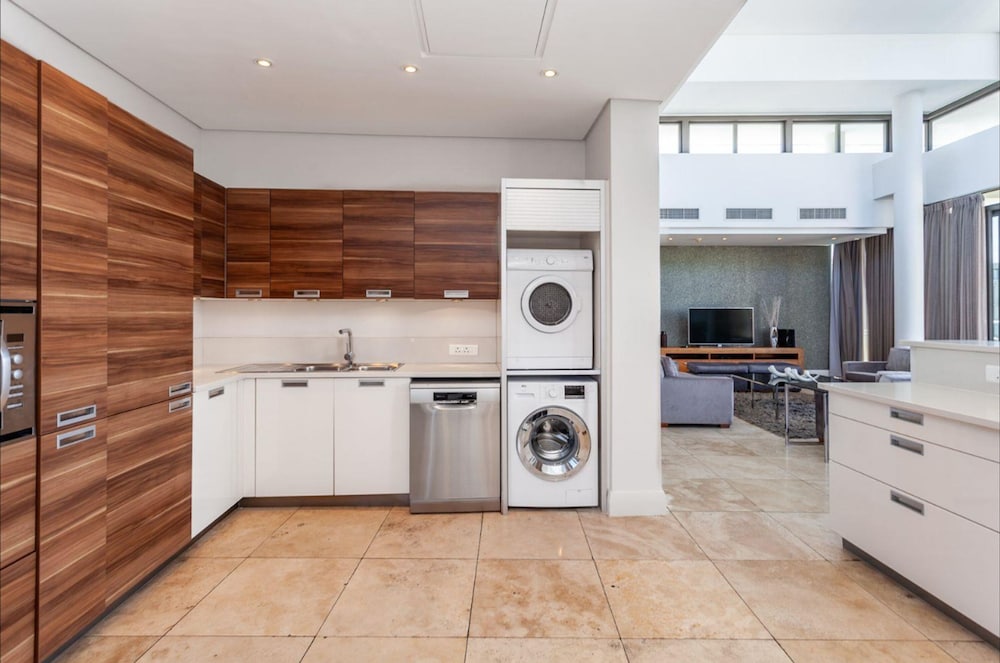 The Marina Family Penthouse - 306