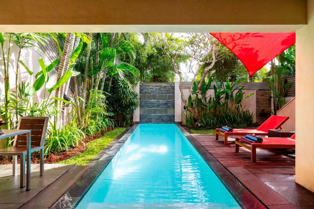 Bali Island Villas and Spa Seminyak - Image 1