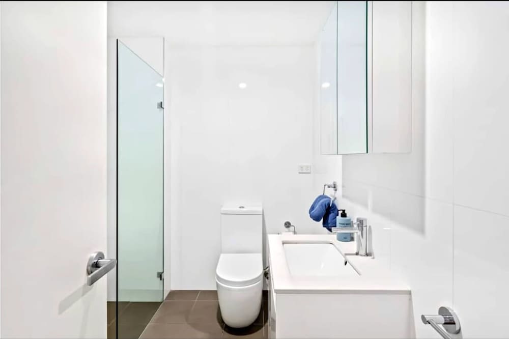 Central Peaceful 1 Bedroom With Balcony Aircon photo 5