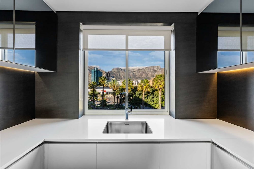 The Marina One Bedroom Exclusive Suite - 405