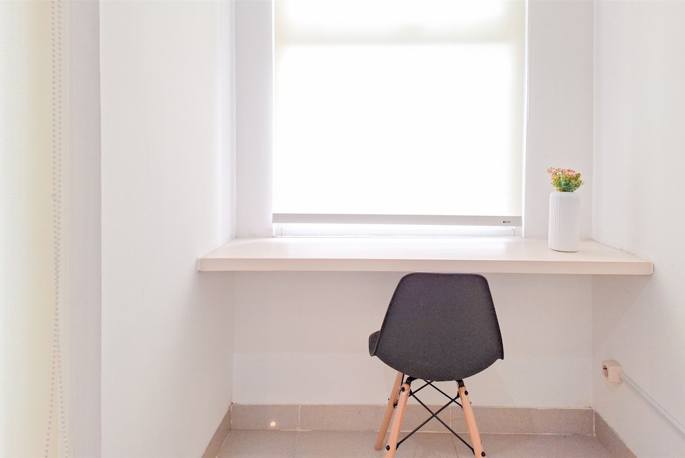 Cozy Living Studio Room At Serpong Garden Apartment