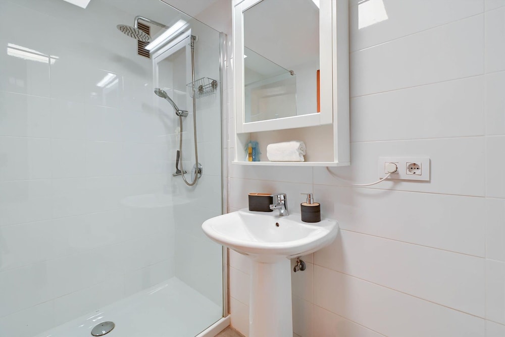 Adumar in Javea With 2 Bedrooms and 1 Bathrooms view 5