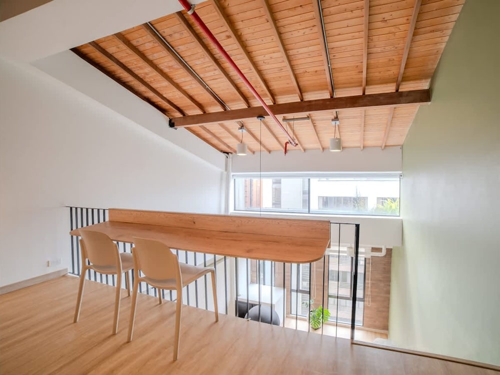 w Stylish Duplex in Laureles