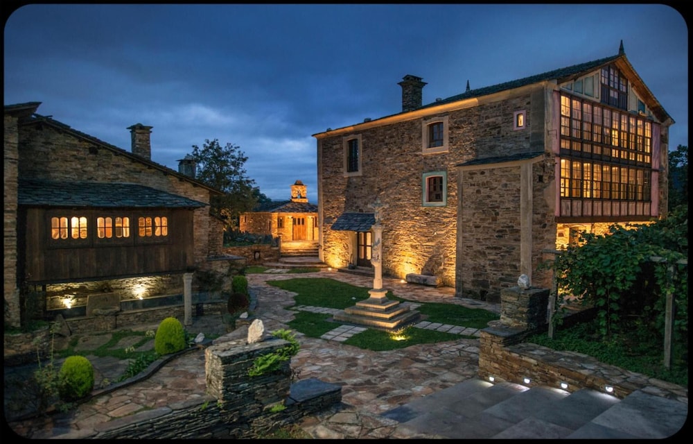 As casas do retratista - Adults Only view 5