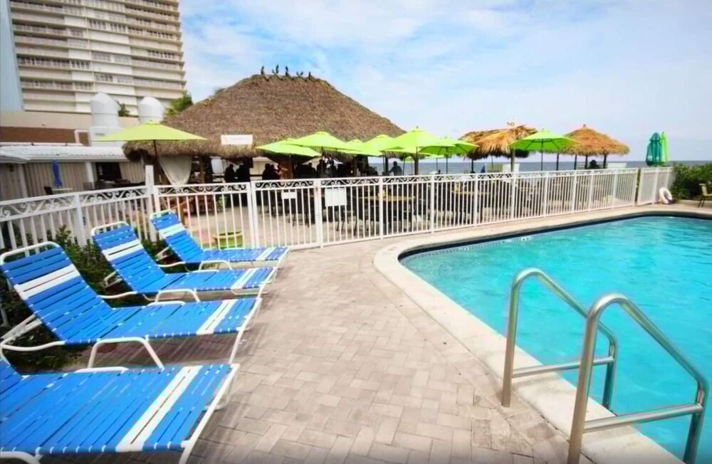 Beachfront Escape Pool Stunning Beach Views