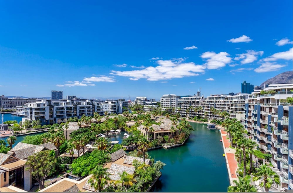 The Marina Family Penthouse - 609