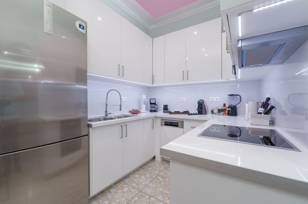 Gazi Suite With Private Rooftop