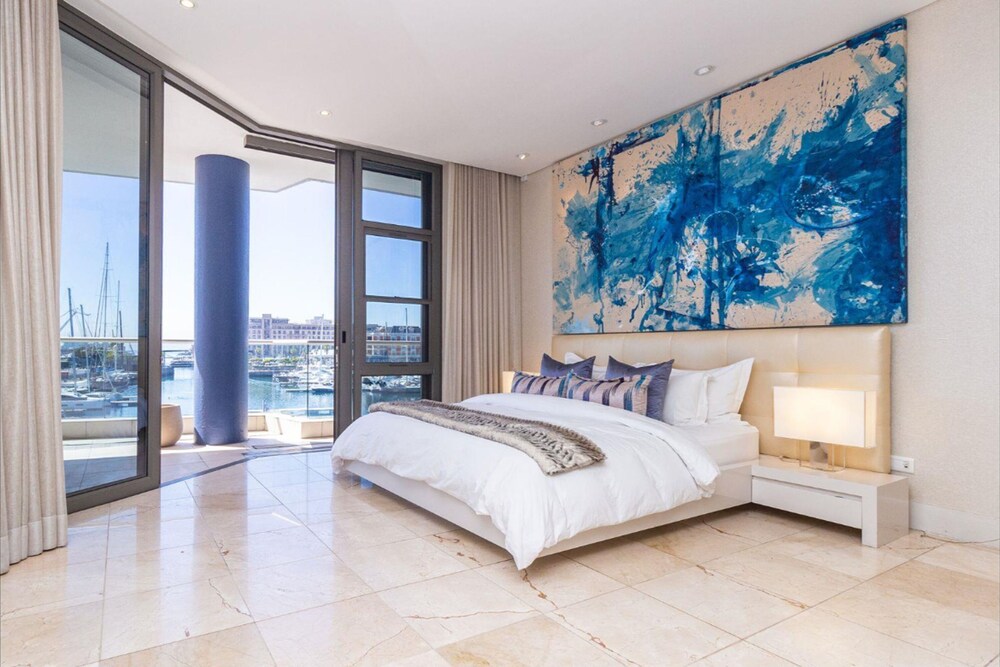The Marina Family Penthouse - 512