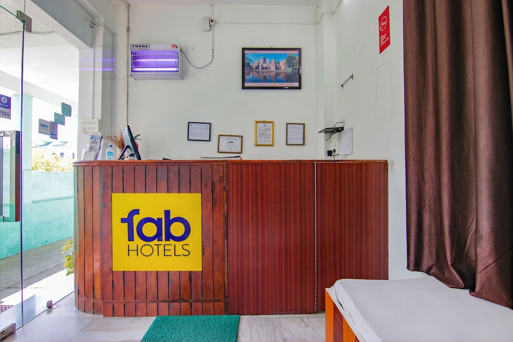 Fabhotel Sunita'S