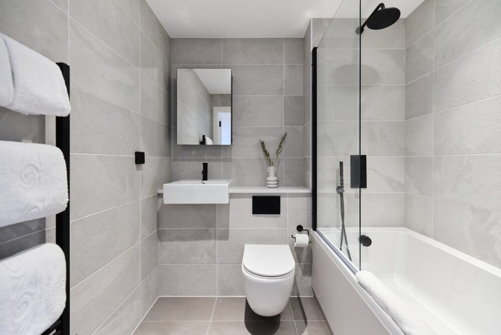 The Tottenham Paradise - Ravishing 2bdr Flat With Balcony