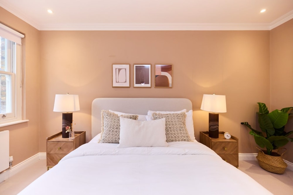 The Latimer Wonder - Stunning 5bdr House With Garden