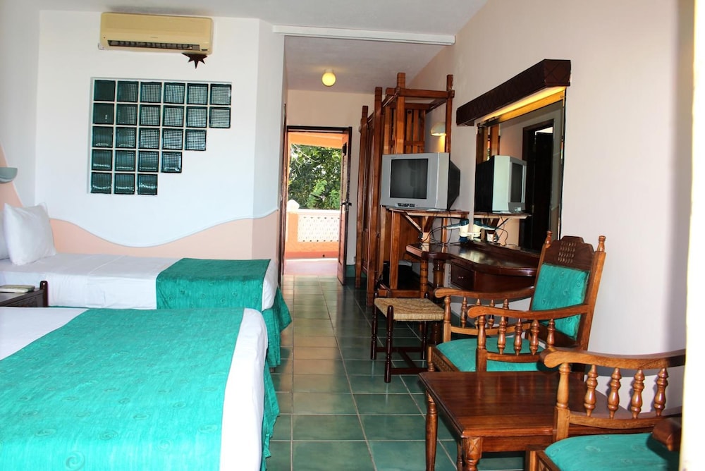 Sun N Sand Beach Resort
