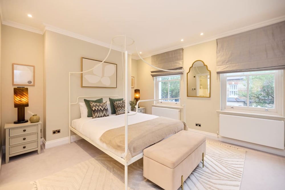 The Latimer Wonder - Stunning 5bdr House With Garden