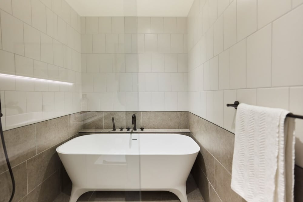 The Notting Hill Gate Wonder - Modern 2bdr Flat