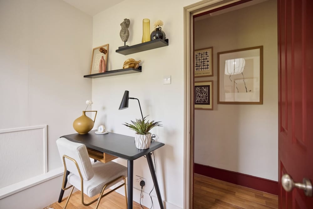 The Kilburn Arms Crib - Chic 2bdr House With Study Room