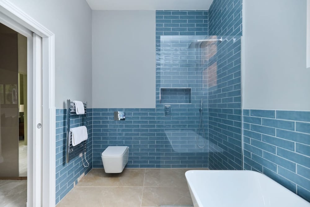 The Brondesbury Park - Sparkling 3bdr Flat With Garden