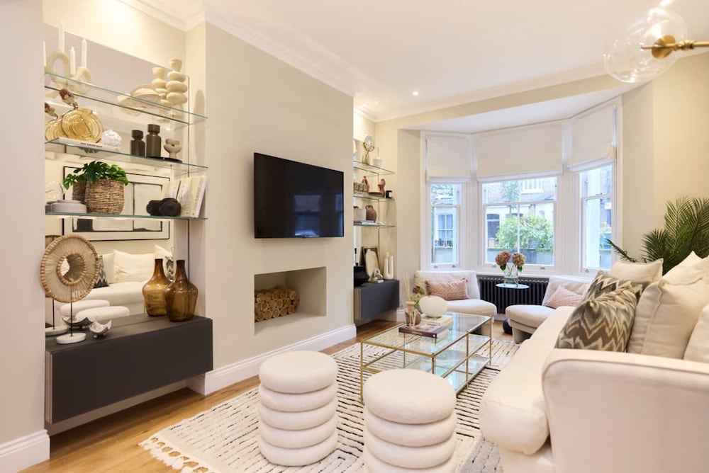 The Latimer Wonder - Stunning 5bdr House With Garden