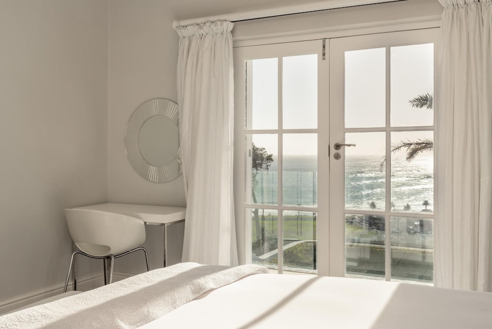 Incredible 6bed w Pool in Camps Bay Villa Galazzio