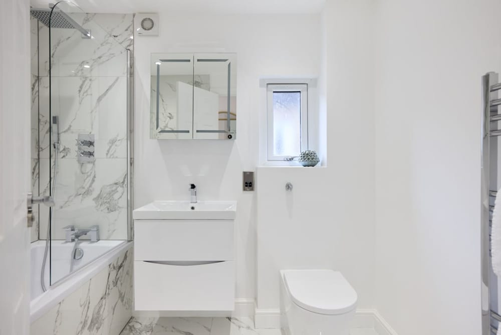 The Shepherd s Bush Wonder - Trendy 4bdr Home With Garden Terrace