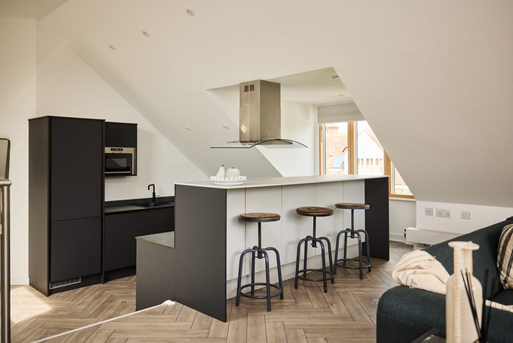 The Putney Sactum - Homely 3bdr With Rooftop Terrace