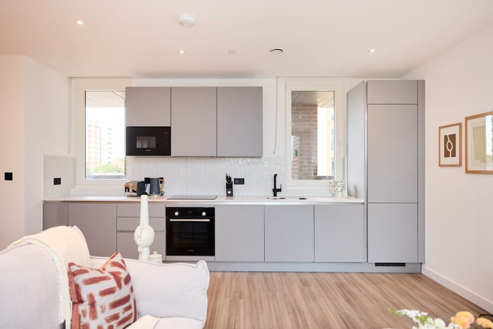 The Tottenham Paradise - Ravishing 2bdr Flat With Balcony